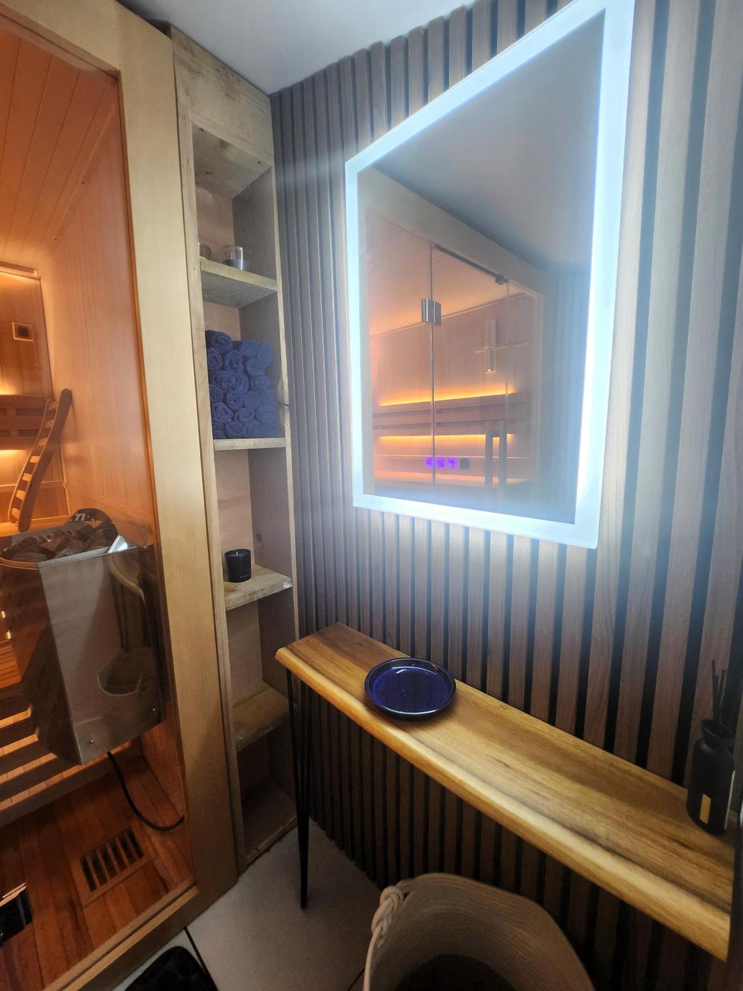Merlin Privatif Et Sauna Holiday home